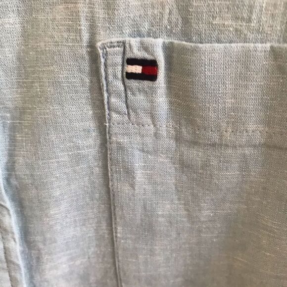 Men's Tommy Hilfiger Linen blend Custom-Fit Button-Down Shirt - Picture 7 of 11